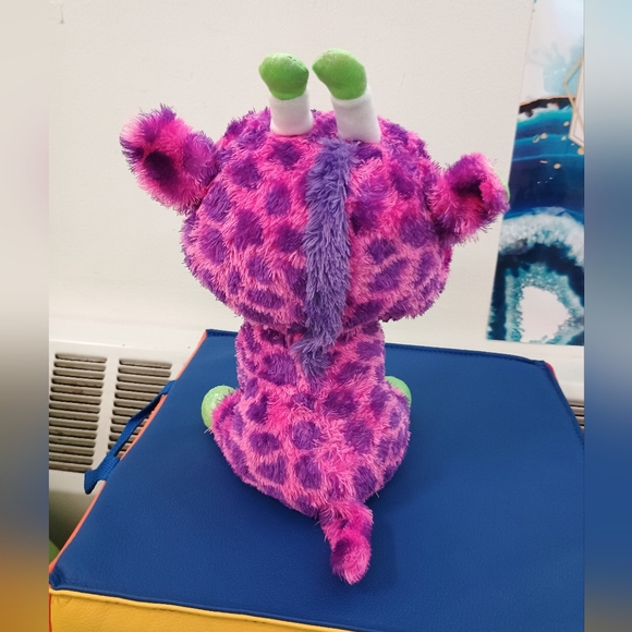 Ty Beanie Boos Gilbert Pink Giraffe  10 Inch Plush Stuffed Animal - Picture 4 of 14